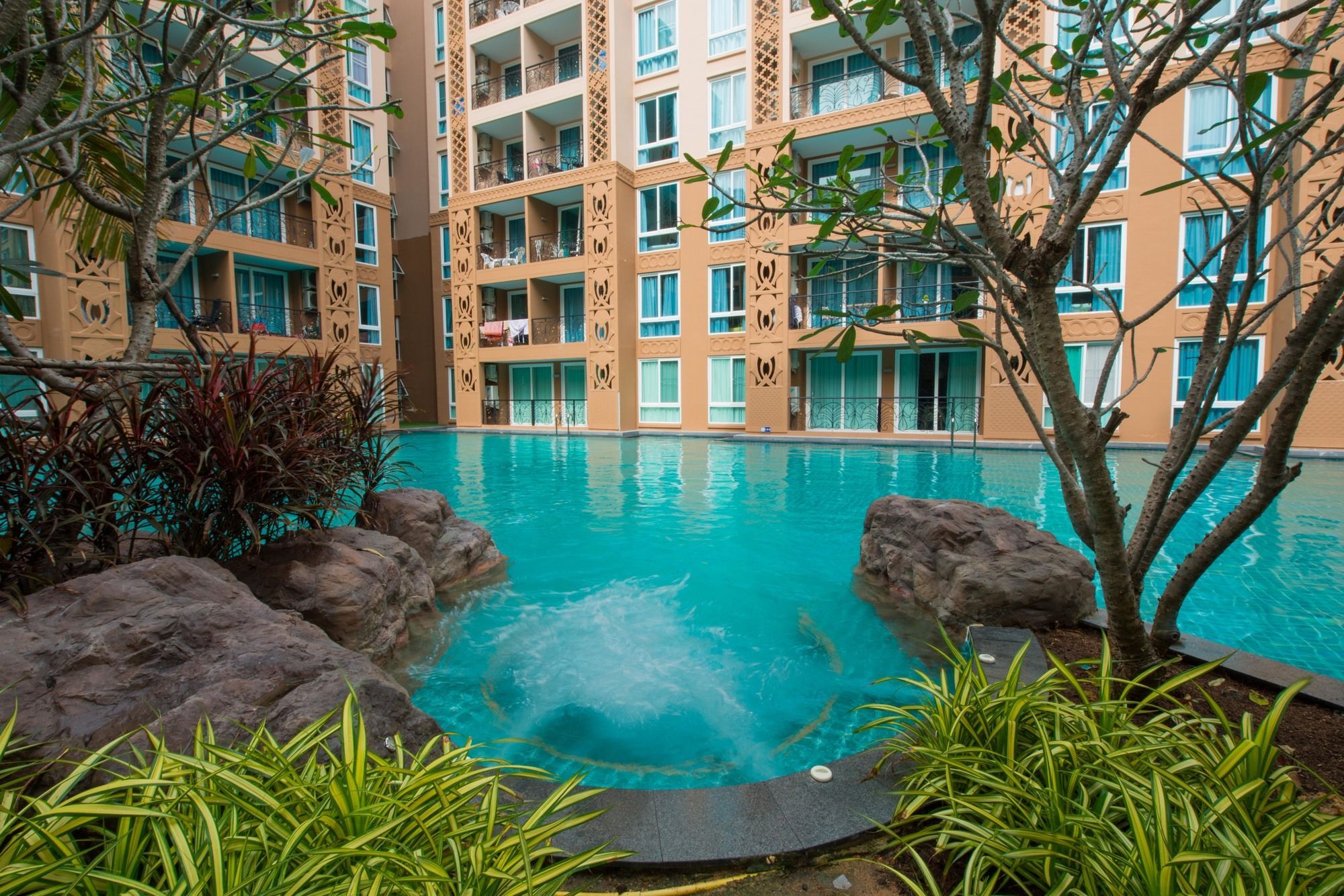 Atlantis Pattaya High Service Praia de Jomtien Exterior foto